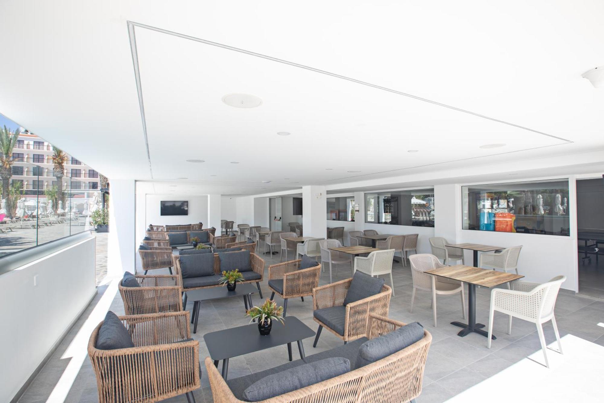 Bohemian Gardens Hotel Protaras Exterior photo